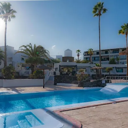 Luxury Estudio En Playa Roca A Primera Linea Del Mar * Costa Teguise
