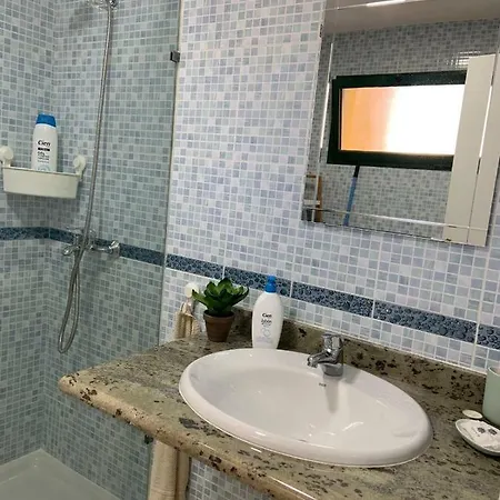 Luxury Estudio En Playa Roca A Primera Linea Del Mar Lejlighed Costa Teguise