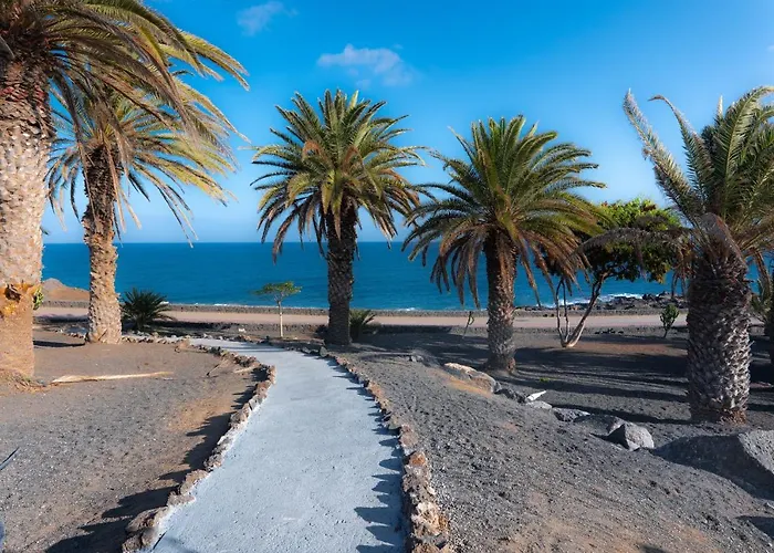 公寓 Luxury Estudio En Playa Roca A Primera Linea Del Mar 科斯塔特吉塞