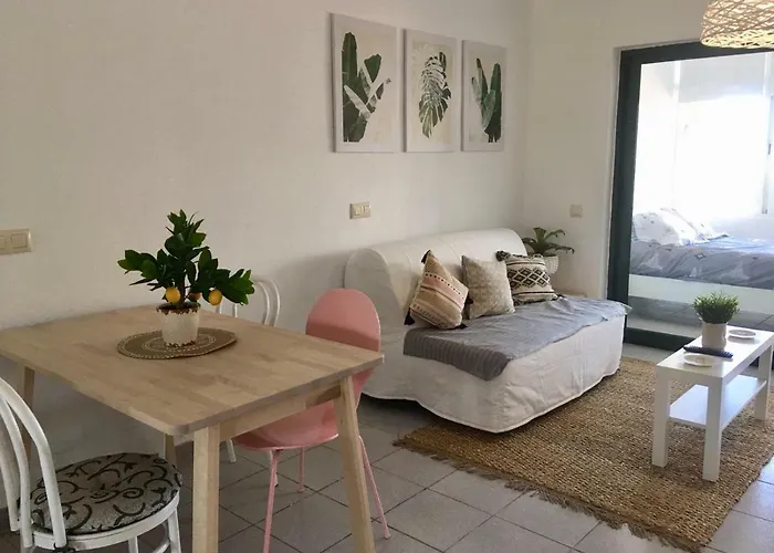 公寓 Luxury Estudio En Playa Roca A Primera Linea Del Mar