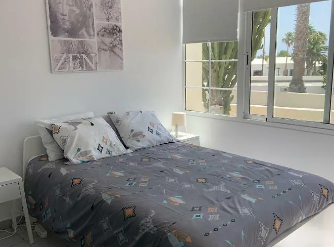 公寓 Luxury Estudio En Playa Roca A Primera Linea Del Mar 科斯塔特吉塞