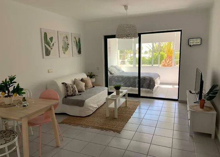 Luxury Estudio En Playa Roca A Primera Linea Del Mar 公寓 *